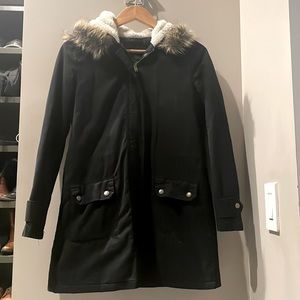 Lightweight fur trimmed jacket